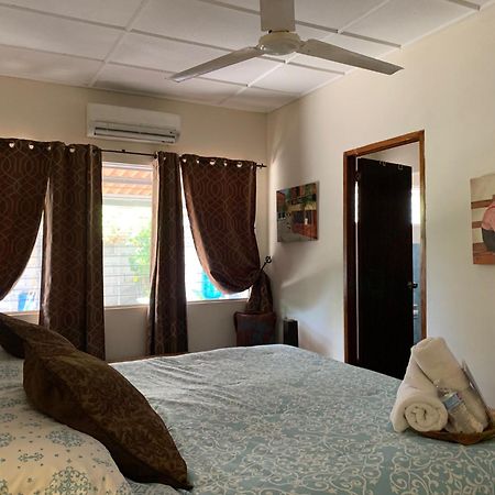 B&B El Litoral Плая Коронадо Екстериор снимка
